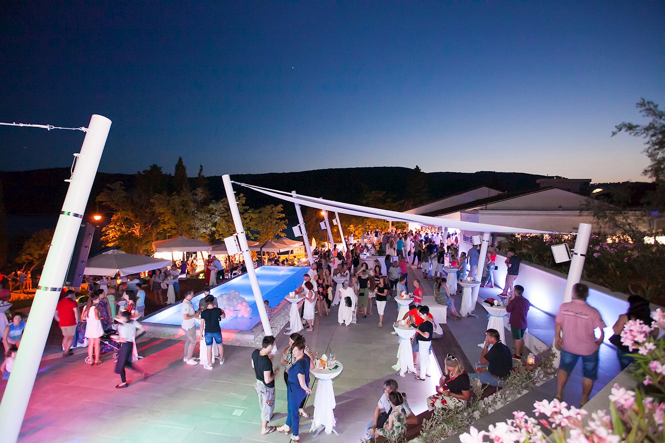 Neno Belan  & Fiumensi otvaraju festival života Rabac Open Air (1).jpg