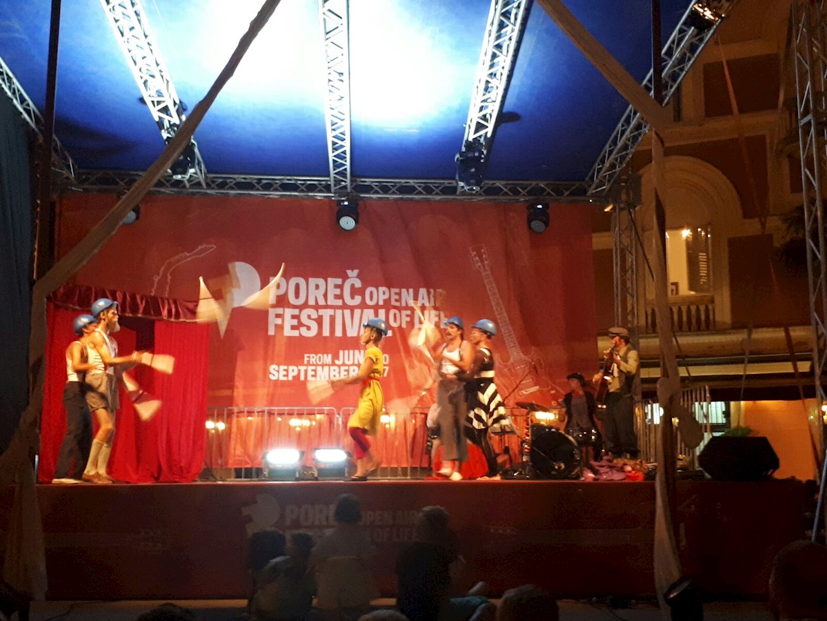 Circus in the City_Cabaret Show4.jpg