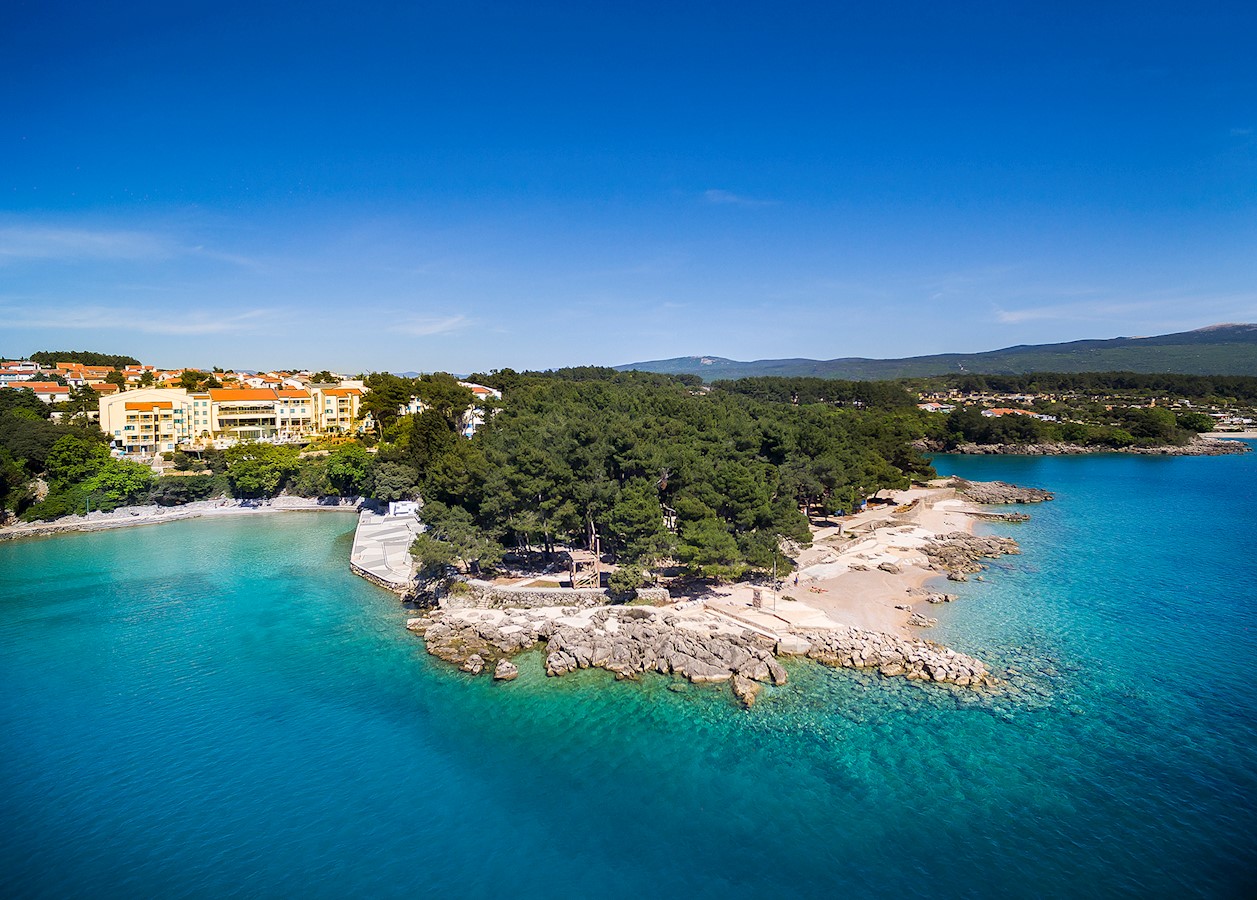 Valamar Koralj Romantic Hotel_panorama.jpg