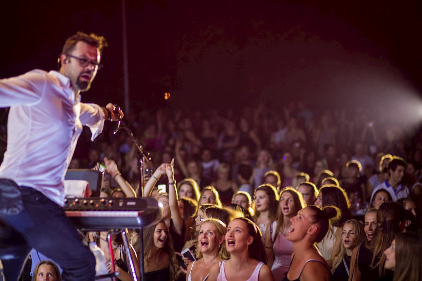 Petar Grašo oduševio koncertom u kampu Solitudo (5).jpg