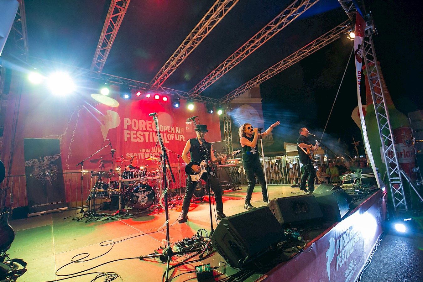 Porečka Riva plesala uz žestoke ritmove Bon Jovija (8).jpg