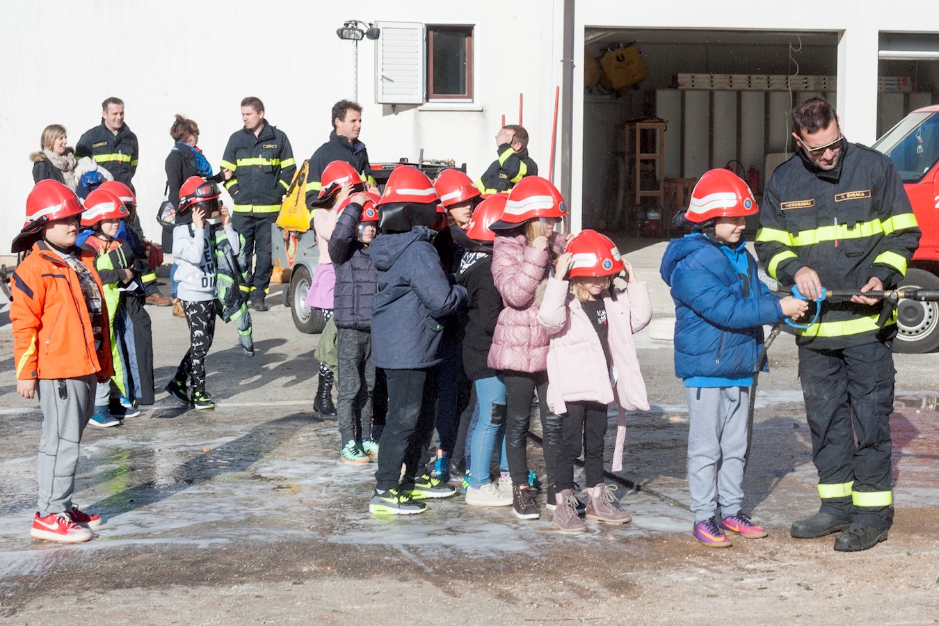 DVD_Rabac_posjet školaraca3.jpg