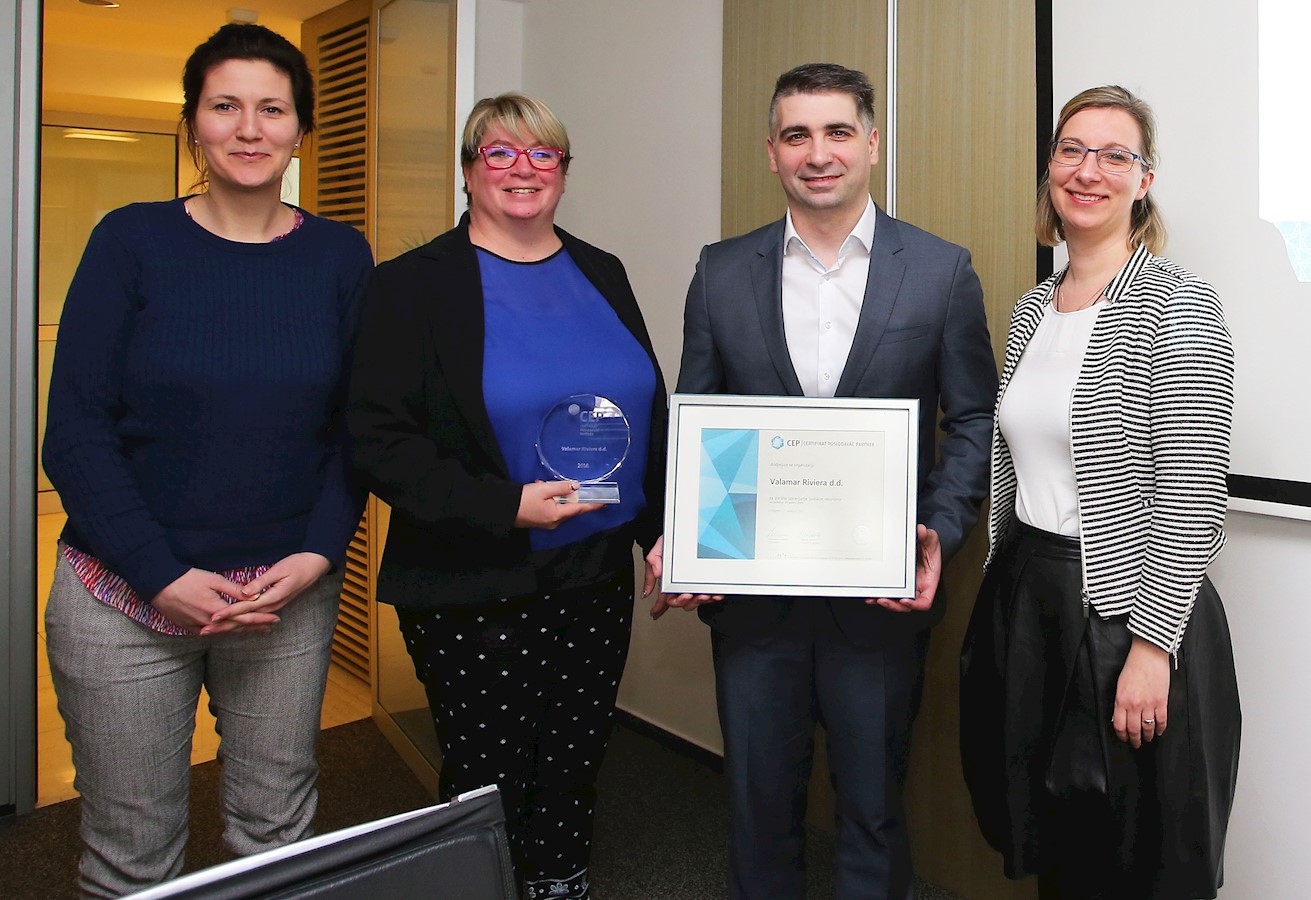 Valamar Riviera_dodjela certifikata Poslodavac partner.jpg