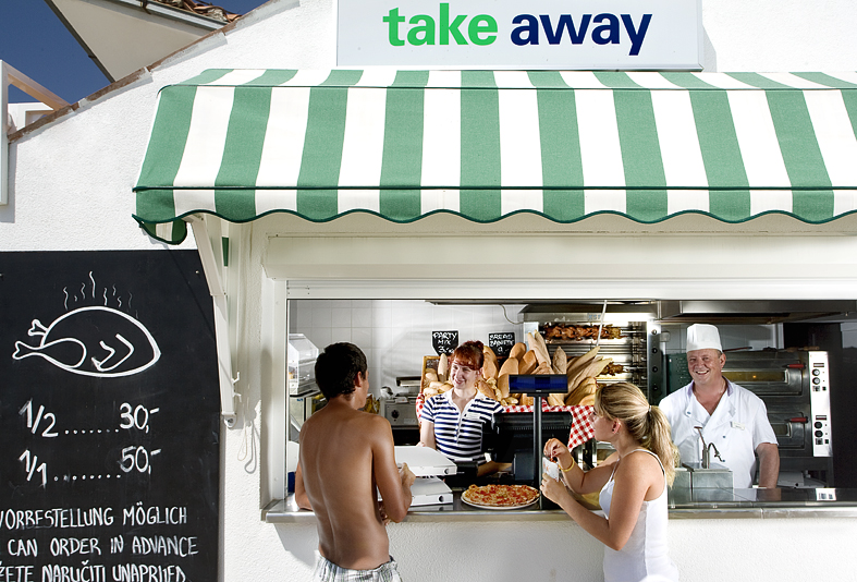 Lanterna Premium Camping Resort Take Away.jpg