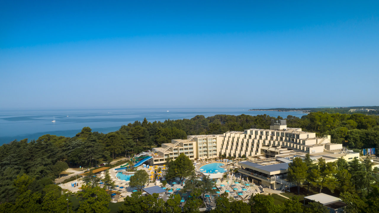 Valamar Parentino Hotel.jpg