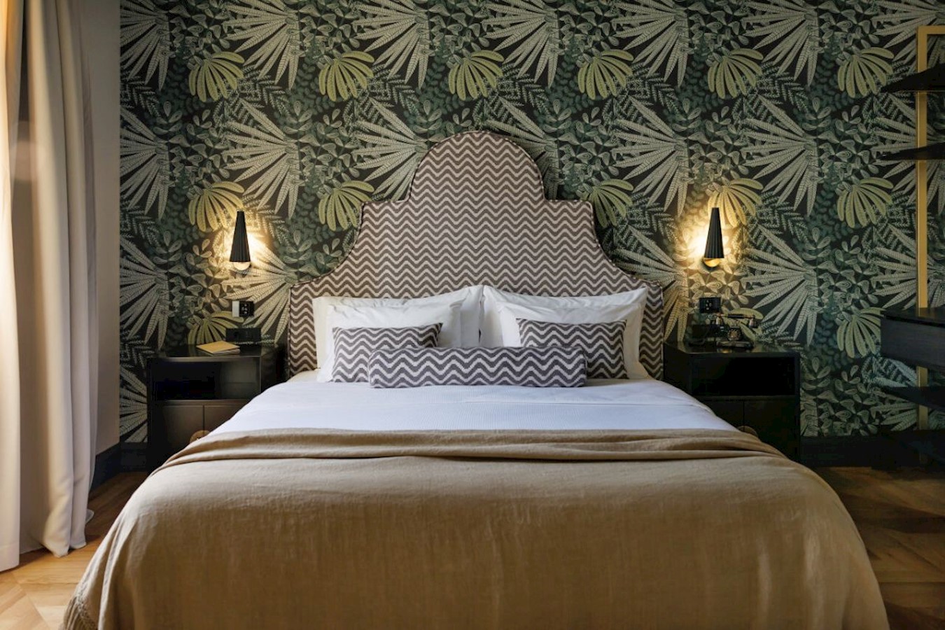 Jadran Heritage Hotel, Valamar Collection_Room for 2 Seaside_04 (16775) [lowres] (1).jpg